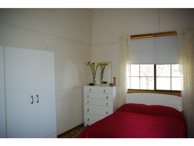 1 Sports Parade, Mumbil NSW 2820