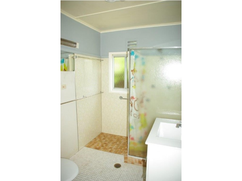 1 Whiteley Street, Wellington NSW 2820