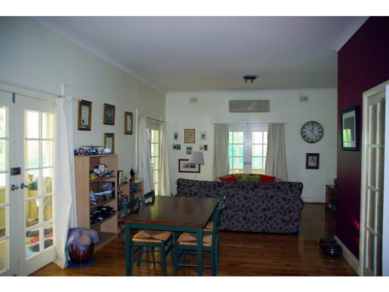 122 Warne Street, Wellington NSW 2820