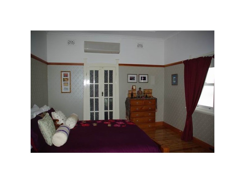 122 Warne Street, Wellington NSW 2820