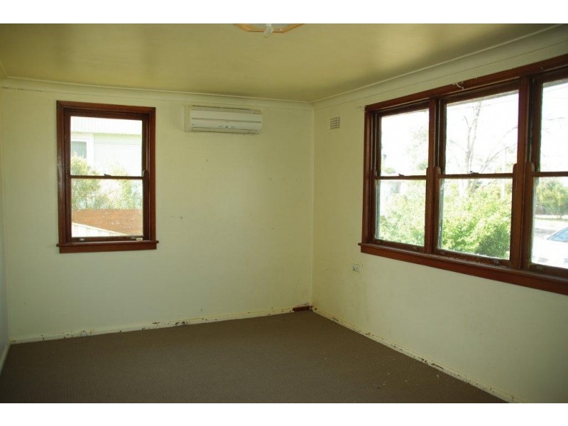 10 Elizabeth Street, Wellington NSW 2820