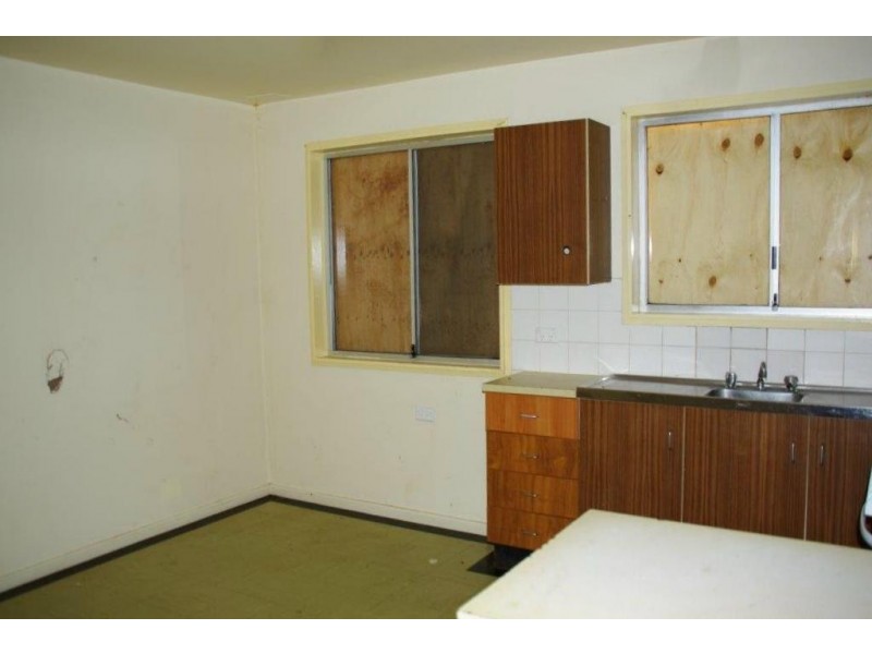 11 Walker Crescent, Wellington NSW 2820