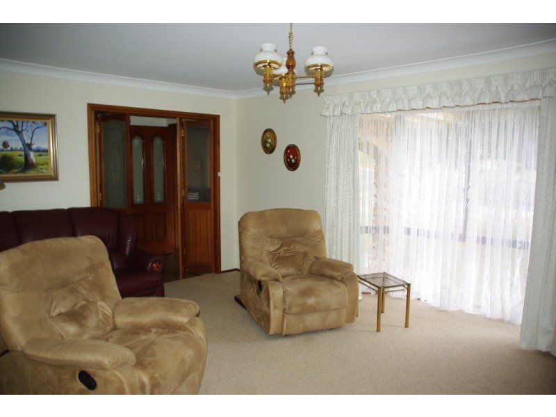 120 Maxwell Street, Wellington NSW 2820