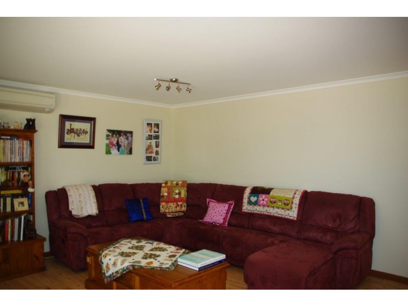 3 Riverview Avenue, Wellington NSW 2820