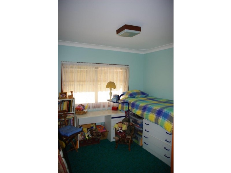 3 Riverview Avenue, Wellington NSW 2820