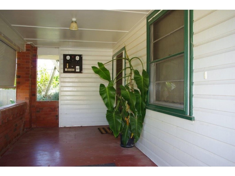 52 Raymond Street, Wellington NSW 2820