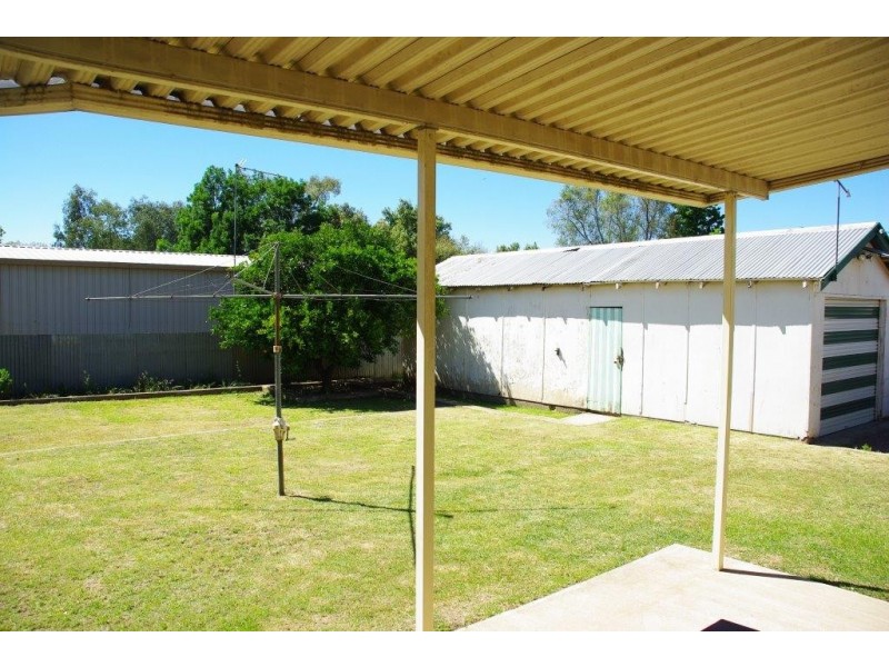 52 Raymond Street, Wellington NSW 2820