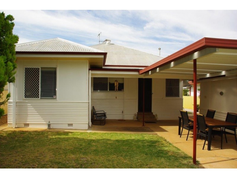 28 Clive Street, Wellington NSW 2820