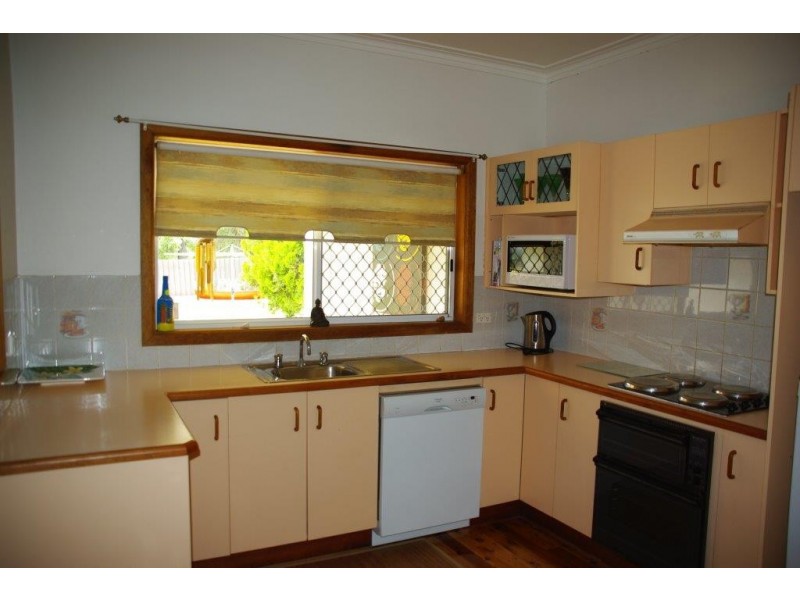 28 Clive Street, Wellington NSW 2820