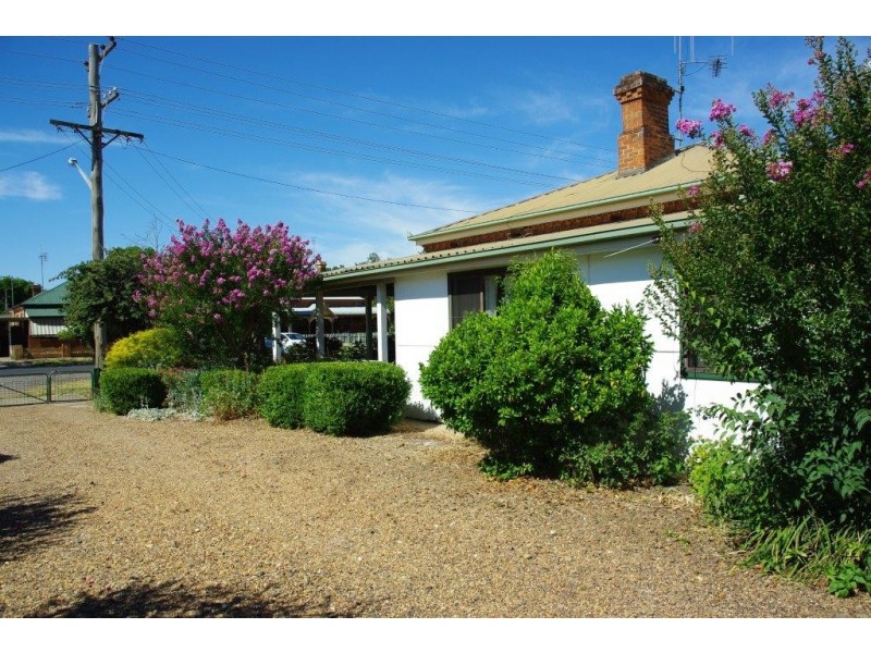 14 Gisborne Street, Wellington NSW 2820