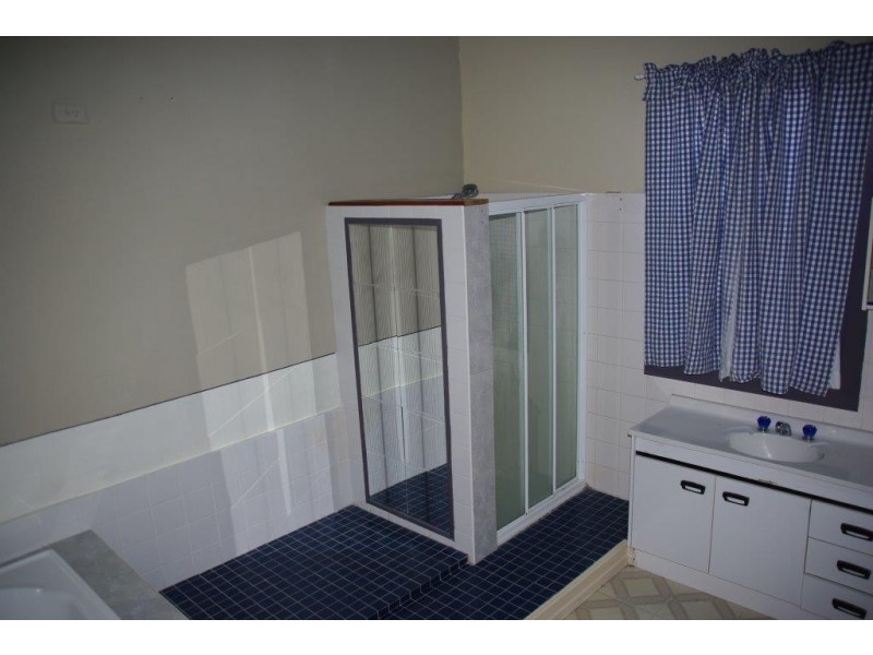 14 Gisborne Street, Wellington NSW 2820