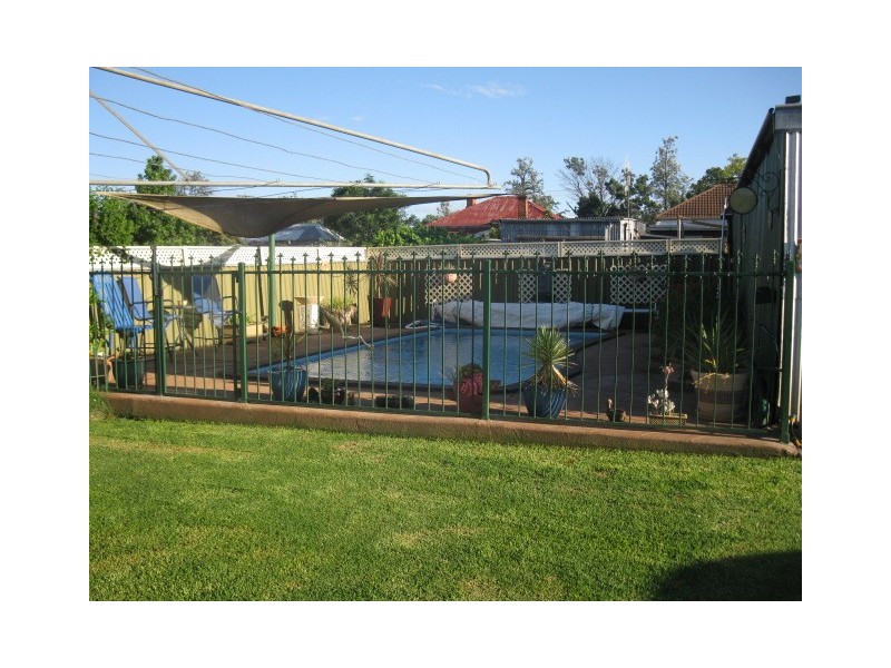 28 Short Street, Wellington NSW 2820