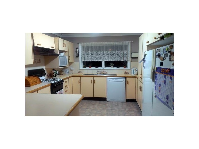28 Short Street, Wellington NSW 2820