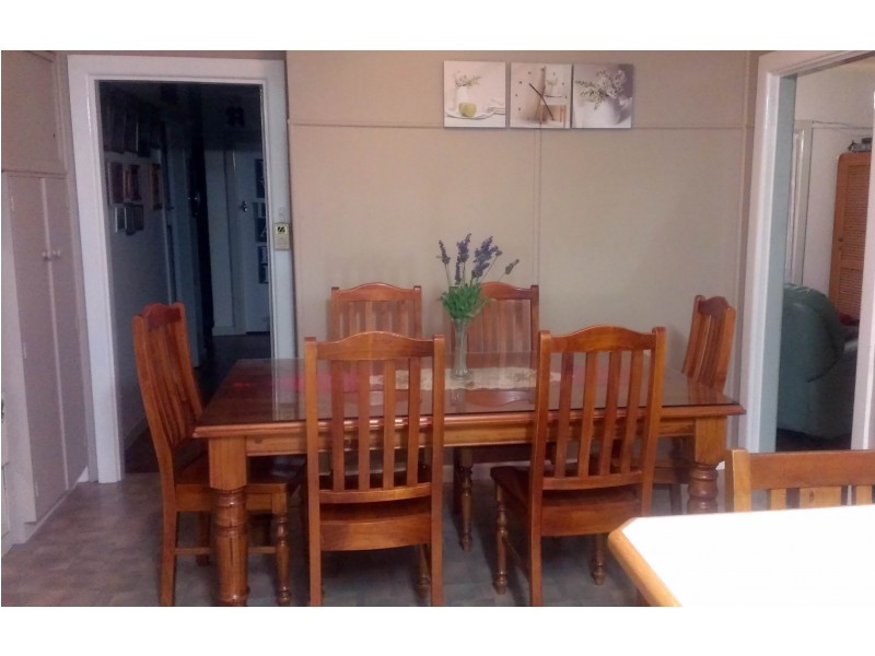 28 Short Street, Wellington NSW 2820