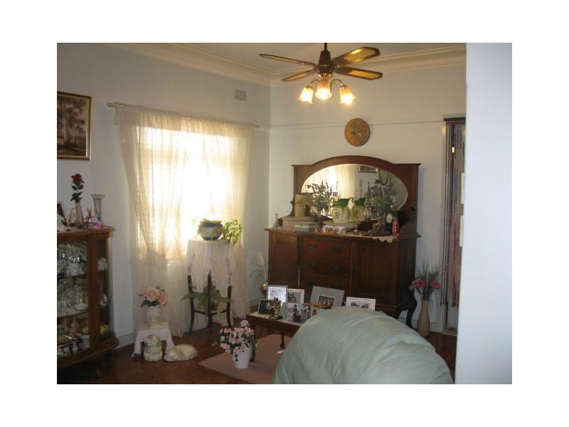 28 Short Street, Wellington NSW 2820