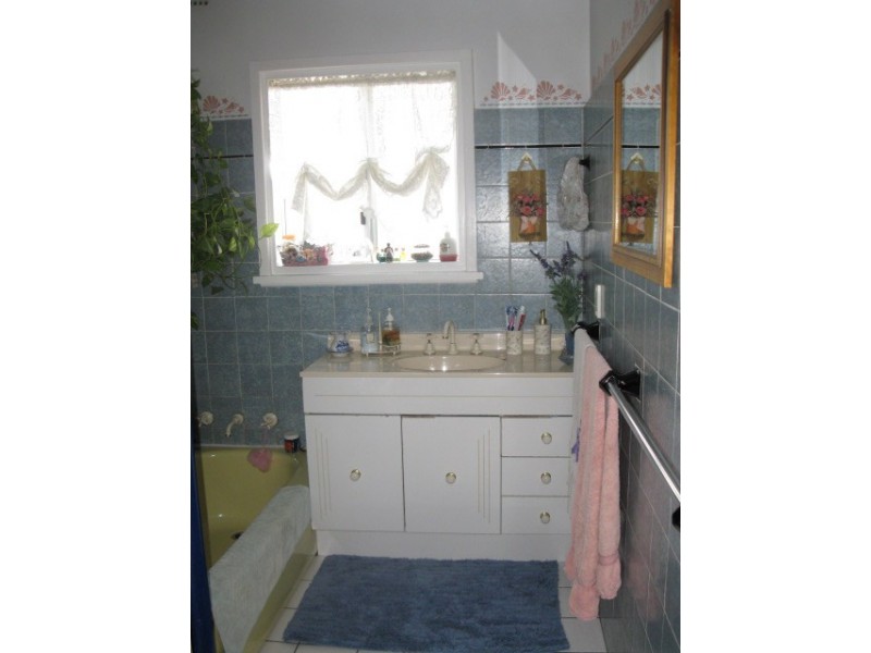 28 Short Street, Wellington NSW 2820