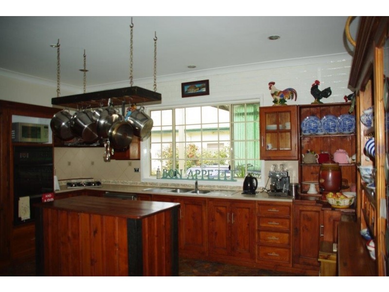 9 Ford Street, Wellington NSW 2820