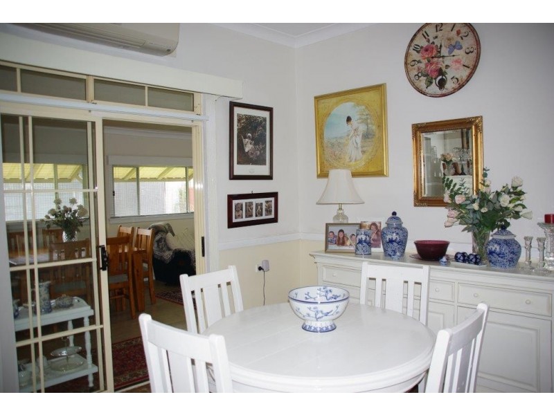 9 Ford Street, Wellington NSW 2820