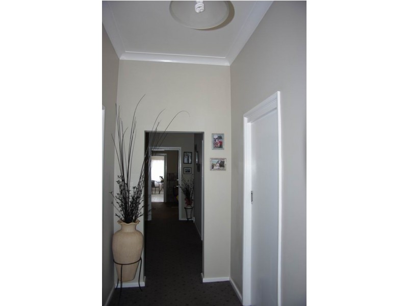 84 Swift Street, Wellington NSW 2820