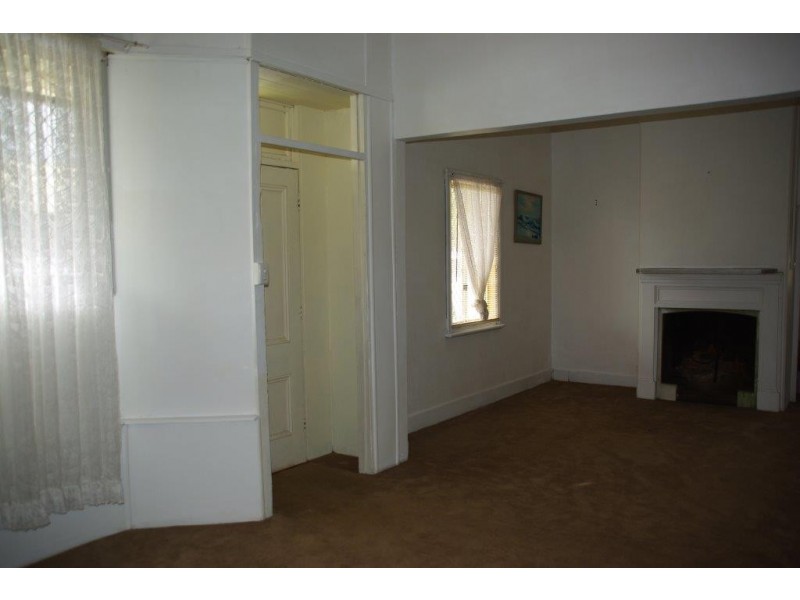 115 percy Street, Wellington NSW 2820