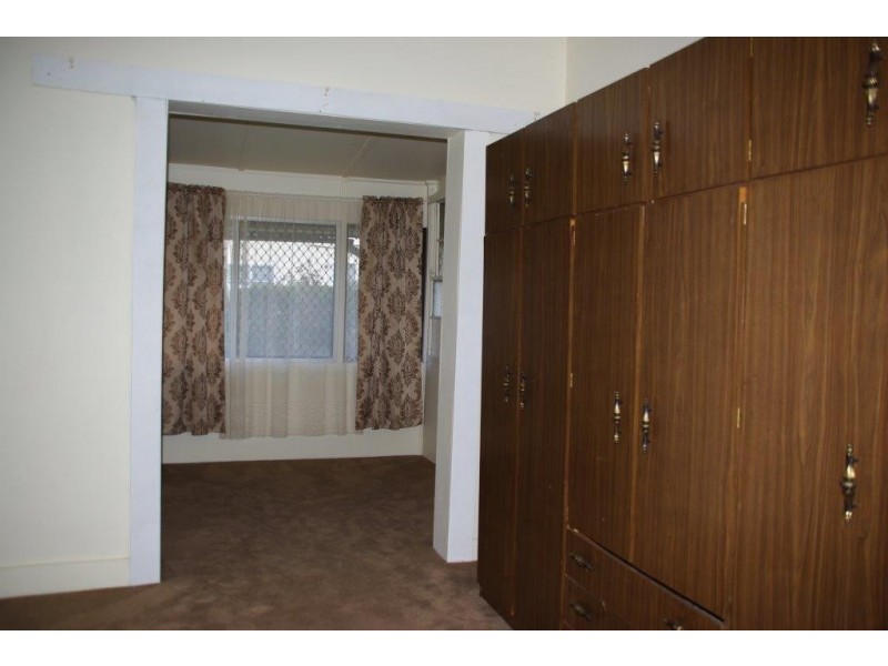 115 percy Street, Wellington NSW 2820