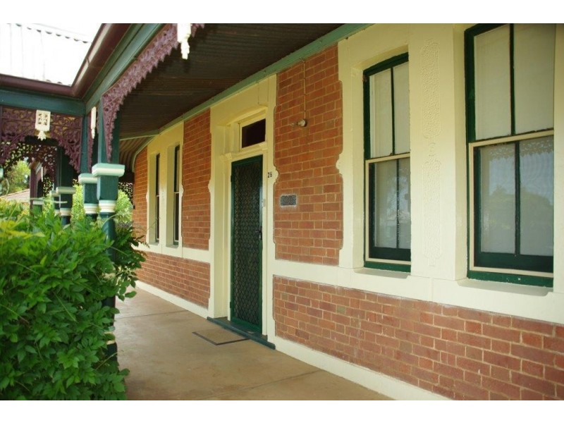 26 Arthur Street, Wellington NSW 2820