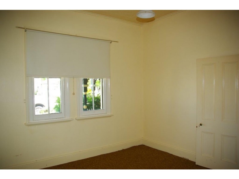 26 Arthur Street, Wellington NSW 2820