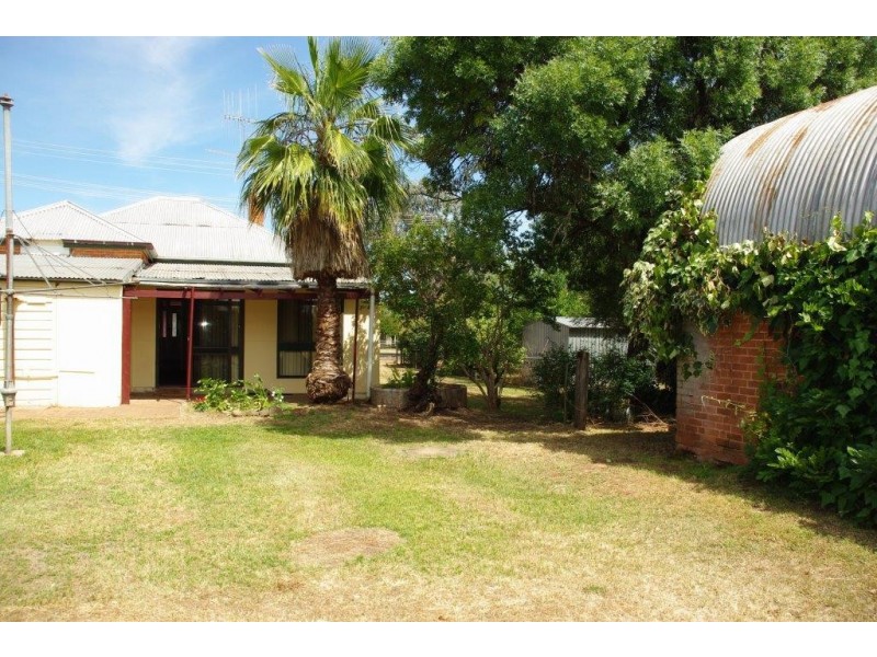 26 Arthur Street, Wellington NSW 2820