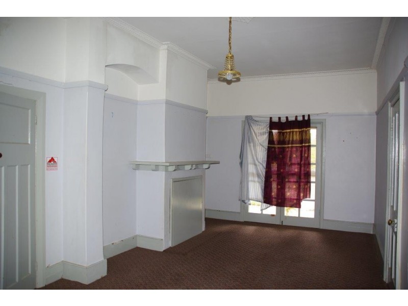 49 Gisborne Street, Wellington NSW 2820