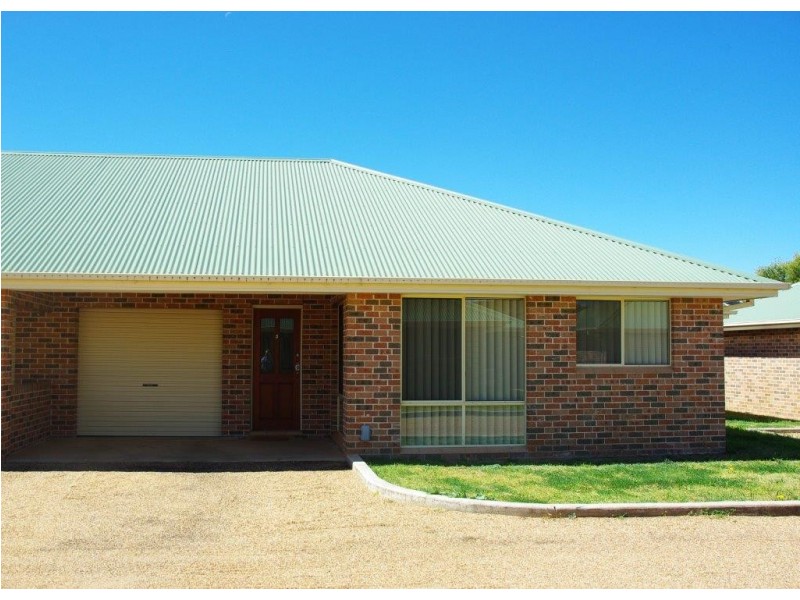 Unit 5 – 11a Maxwell Street, Wellington NSW 2820