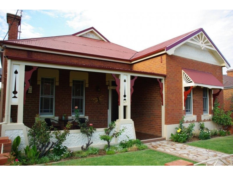 49 Warne Street, Wellington NSW 2820