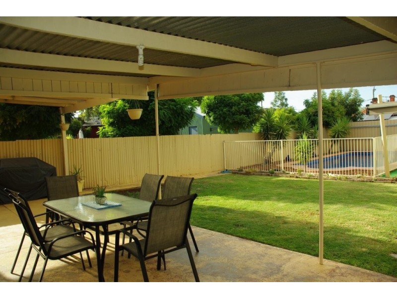 49 Warne Street, Wellington NSW 2820