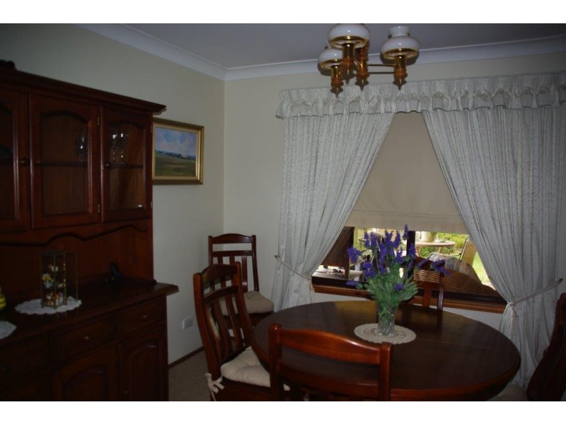 120 Maxwell Street, Wellington NSW 2820