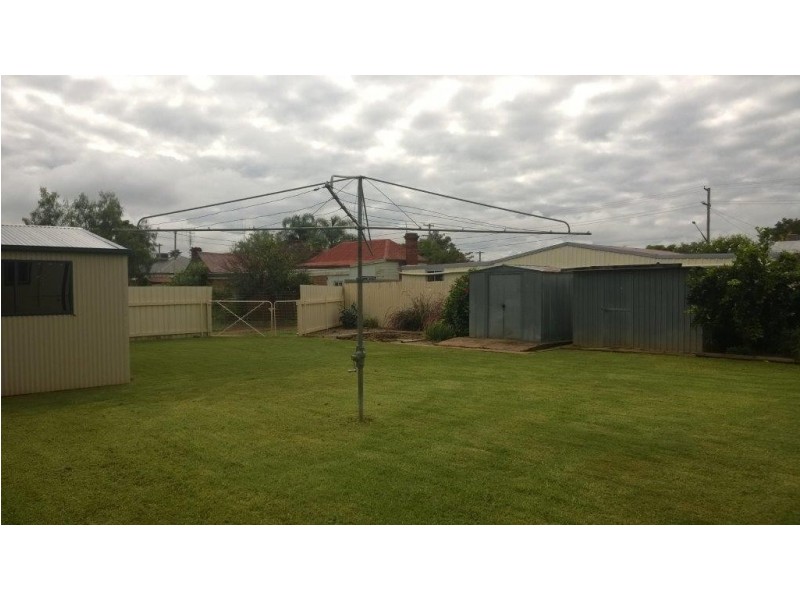 66 Gisborne Street, Wellington NSW 2820