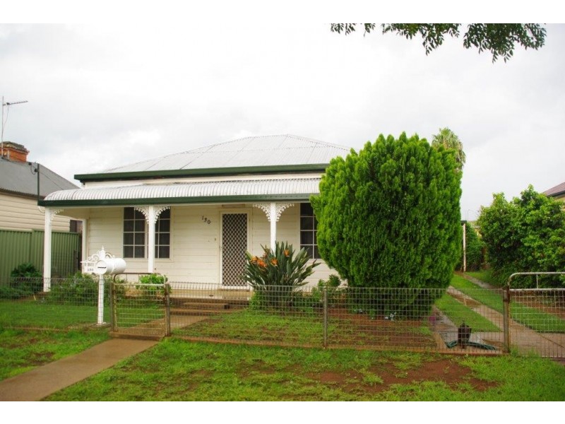 130 Pierce Street, Wellington NSW 2820