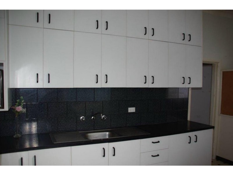 130 Pierce Street, Wellington NSW 2820