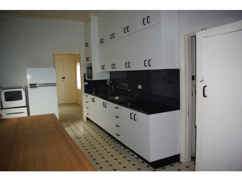 130 Pierce Street, Wellington NSW 2820