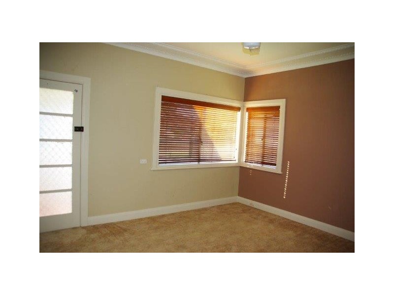 145 Percy Street, Wellington NSW 2820