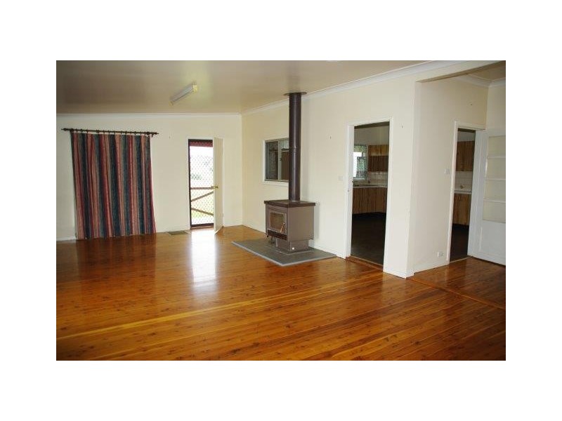 22 Lowrie Drive, Wellington NSW 2820
