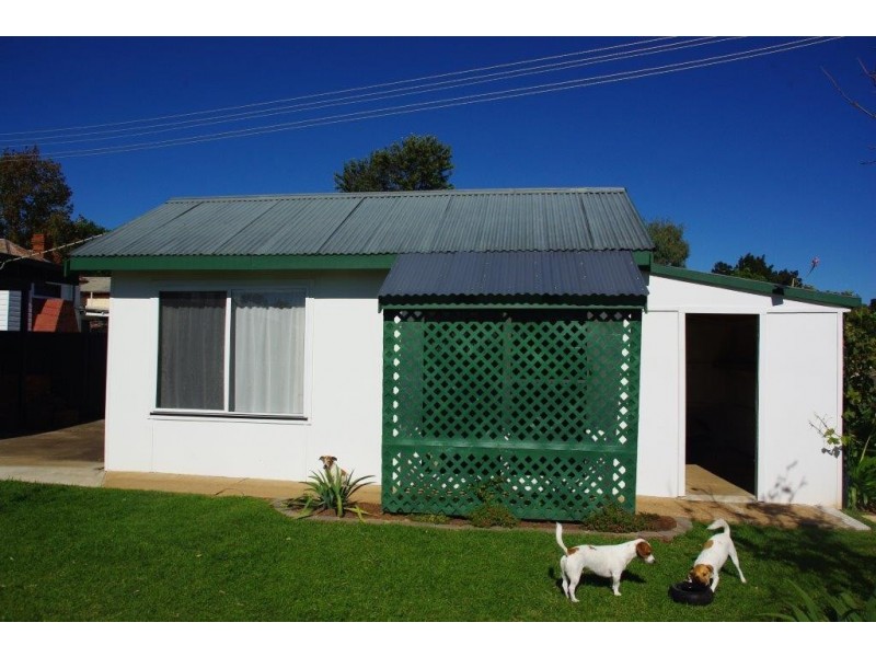 35 Simpson Street, Wellington NSW 2820