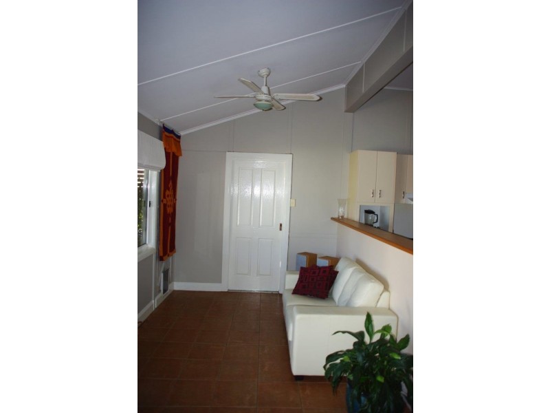 35 Simpson Street, Wellington NSW 2820