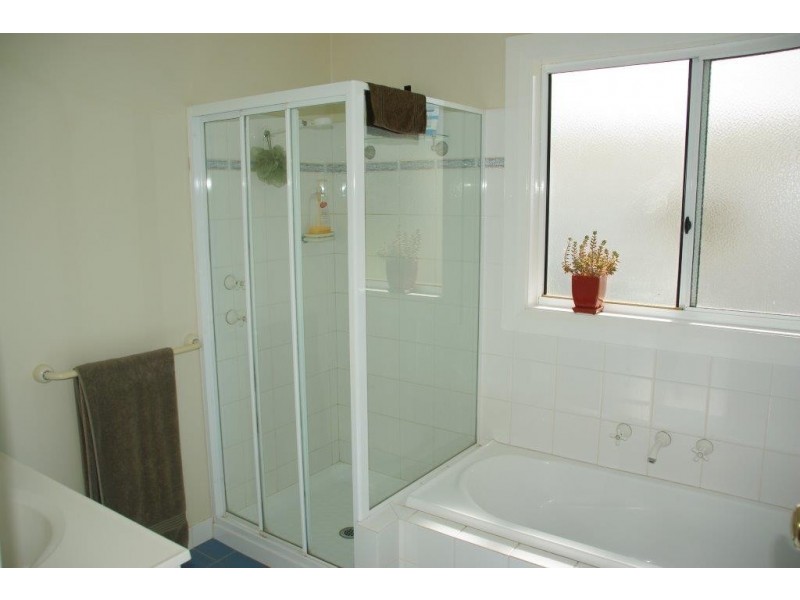 35 Simpson Street, Wellington NSW 2820