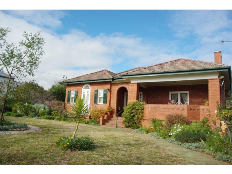 103 Gisborne Street, Wellington NSW 2820