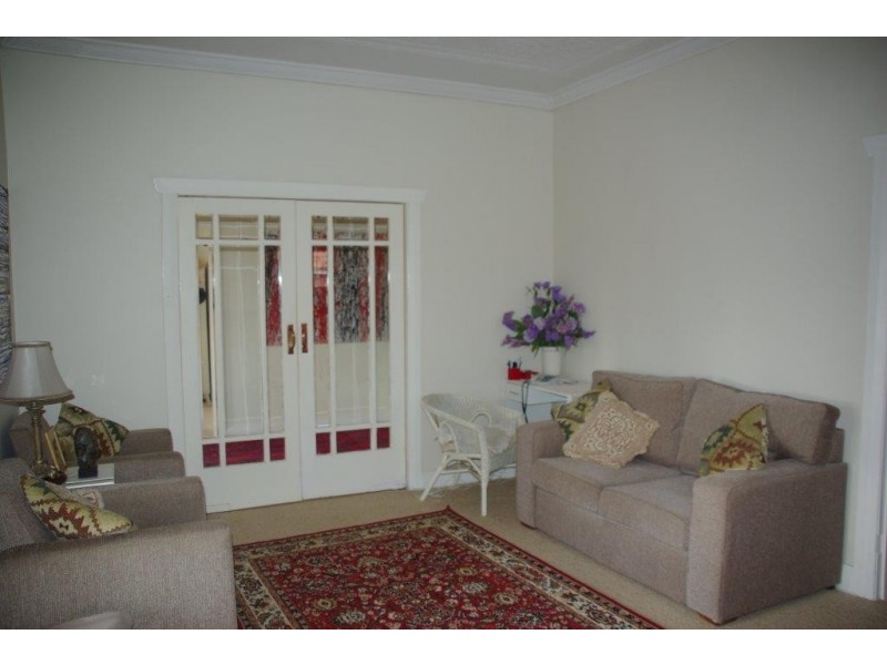 103 Gisborne Street, Wellington NSW 2820