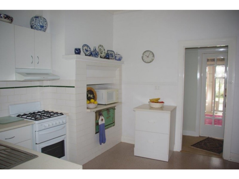 103 Gisborne Street, Wellington NSW 2820