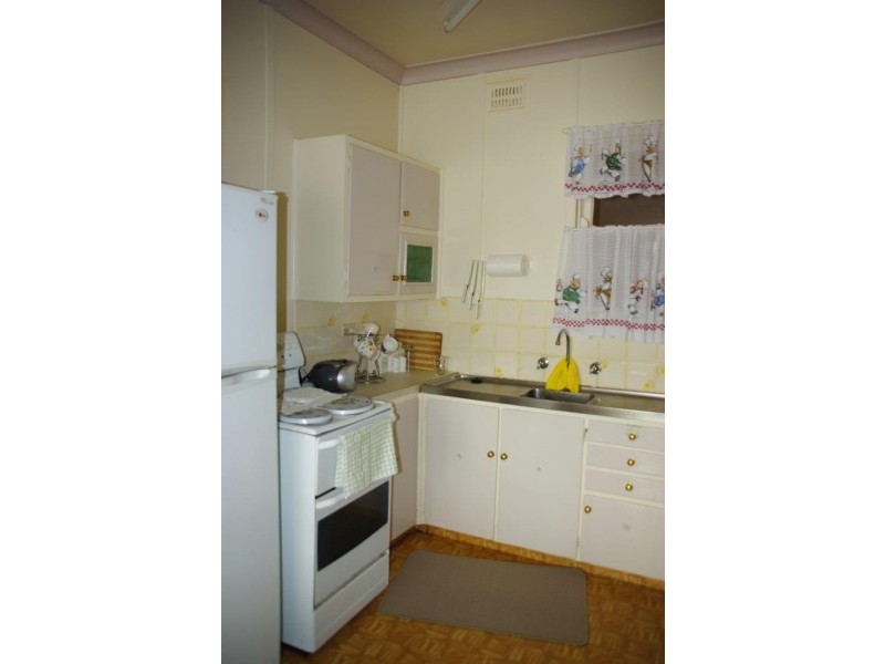 3 Glasson Street, Wellington NSW 2820