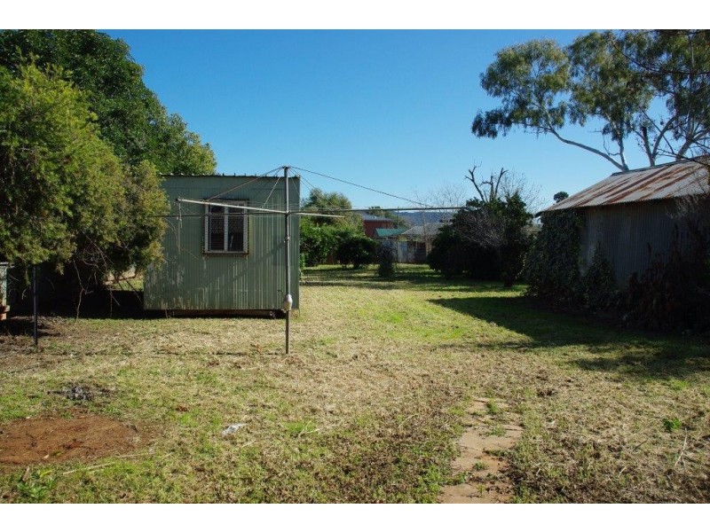 101 Simpson Street, Wellington NSW 2820