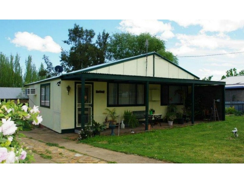 16 Bonada Avenue, Mumbil NSW 2820