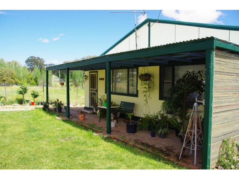 16 Bonada Avenue, Mumbil NSW 2820