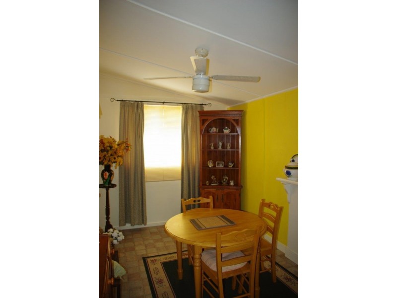 5 Lachlan Street, Yeoval NSW 2868